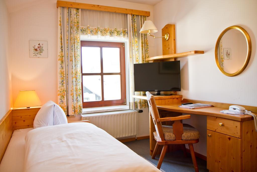 Gasthof-Hotel Bramosen Weyregg Δωμάτιο φωτογραφία